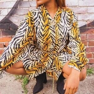 Vintage 90s Erika Brooke Collection Animal Print Top